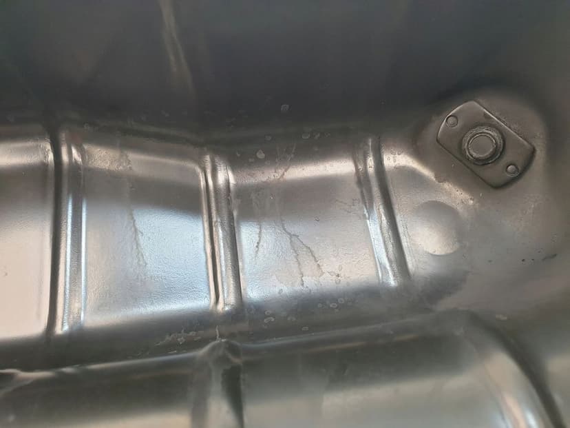 nissan navara d40 2.5 dci metalowa miska olejowa oryg