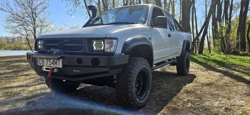 Toyota Hilux 1999 2.4 TD