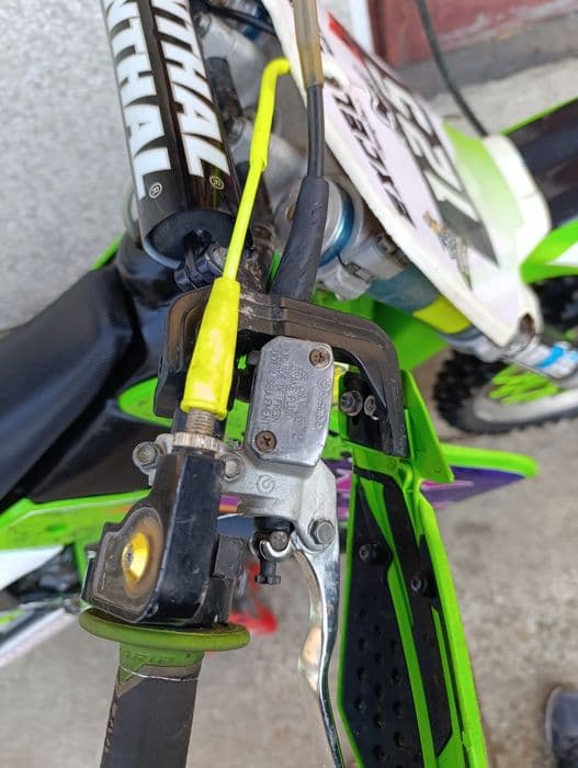 Kawasaki kx 125 opis!/rm sx yz cr