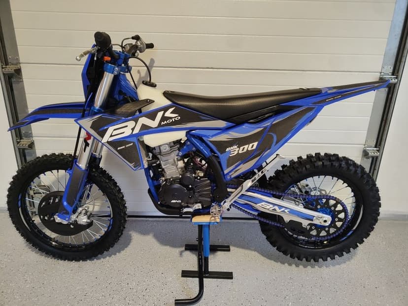 Motocykl enduro BNK Moto K10 300 4t KTM Beta Gas gas