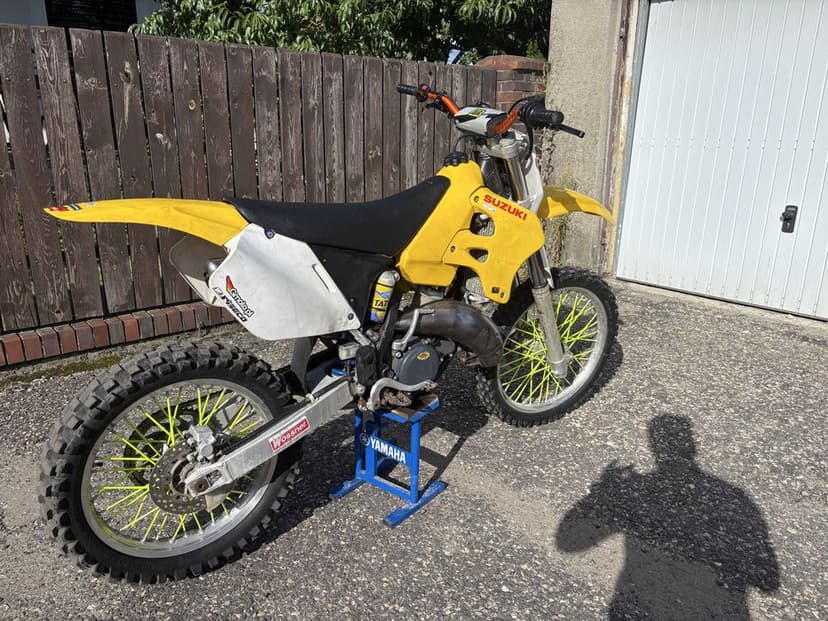 Suzuki rm125 z 2000r