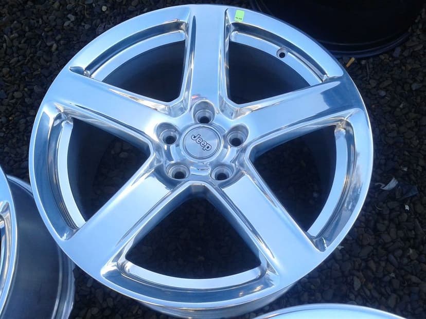 oryginalne r20 nowe felgi 10j mielec 5x127 jeep cherokee srt wrangler