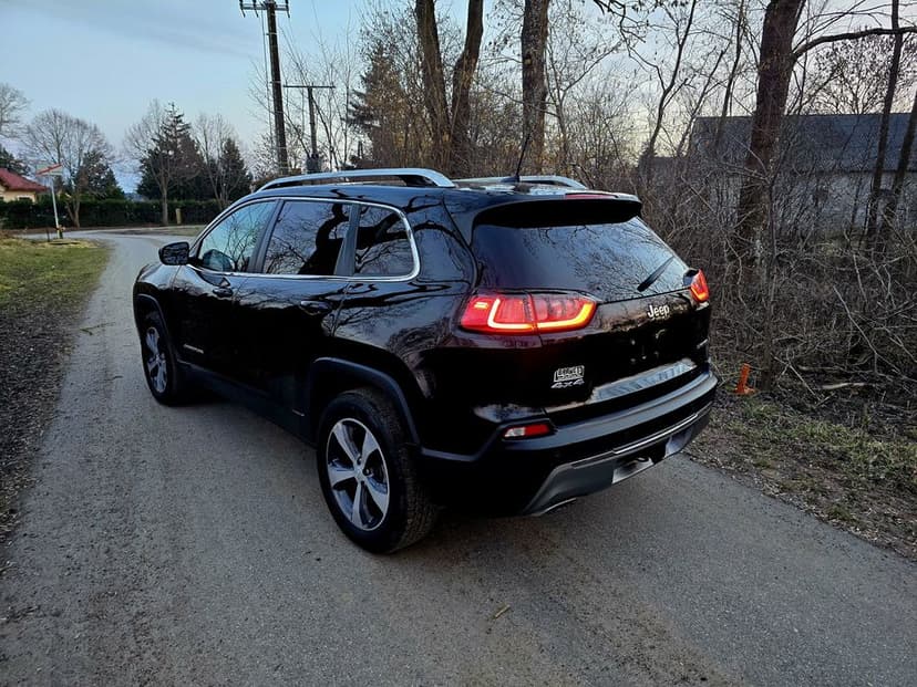 Jeep Cherokee Limited 3.2 v6 4x4 Active Drive