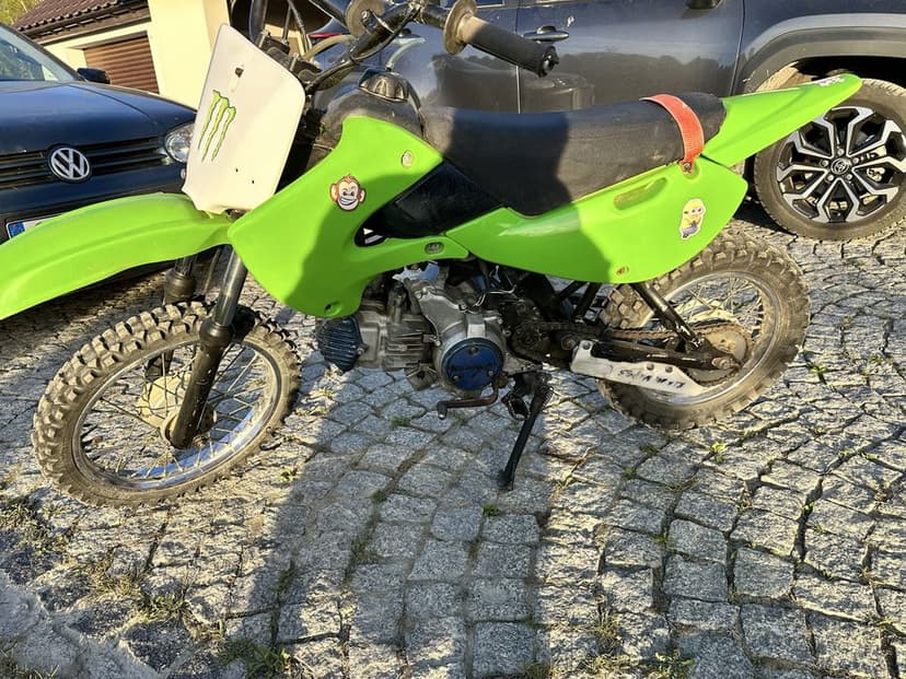 Kawasaki klx 110 pitbike