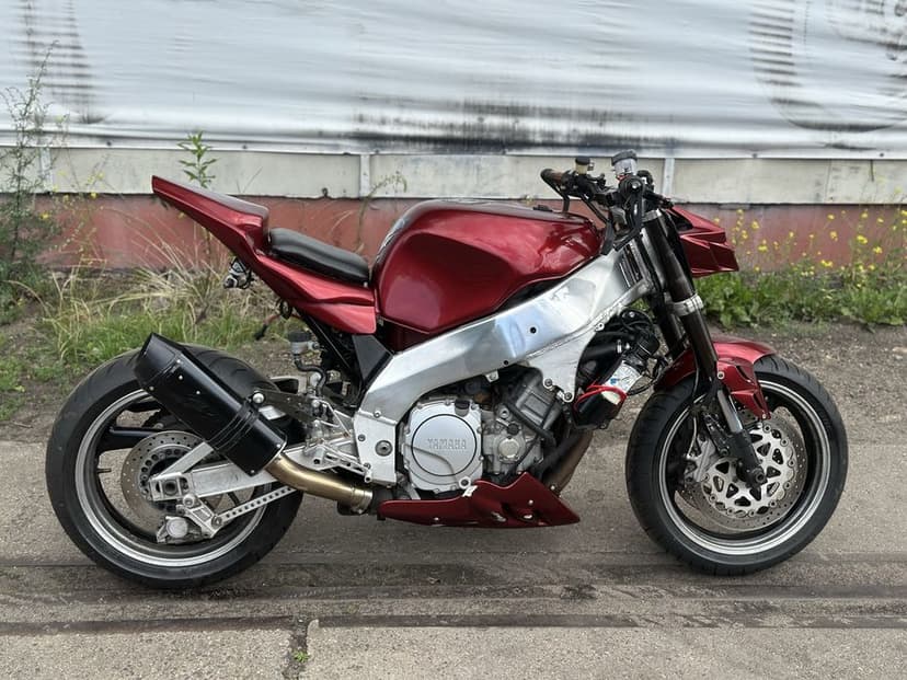 Yamaha YZF FZR 750  Street Fighter Nowe Opony Stunt