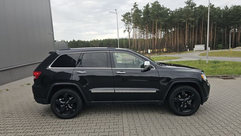 Jeep Grand Cherokee 4x4 2013r 5.7Hemi V8 zamiana