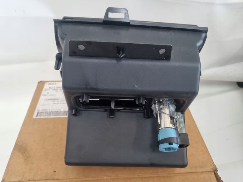 jeep grand cherokee wk2 schowek mopar