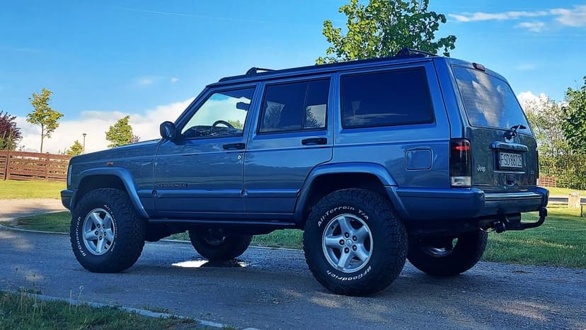 Jeep Cherokee XJ Zdrowy Koła 31 cali Wyjątkowy egzemplarz