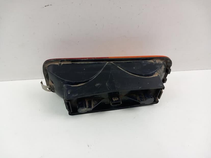 Land Rover Discovery Ii L318 Lampa Tył Lewa W Zderzak