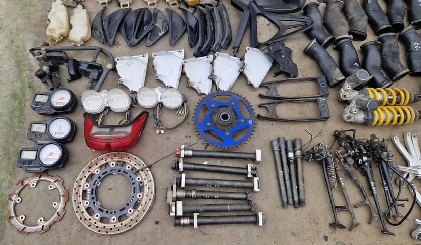 Yamaha YZF 600 R6 półka zacisk czujnik przekaźnik przełącznik wąż set
