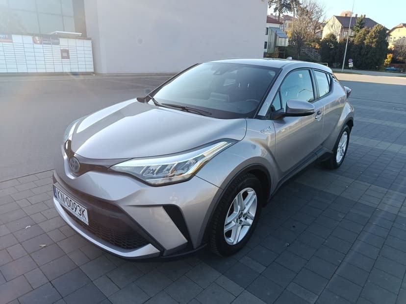 Toyota C-HR 1.8 Hybryda 2020 ZAMIANA