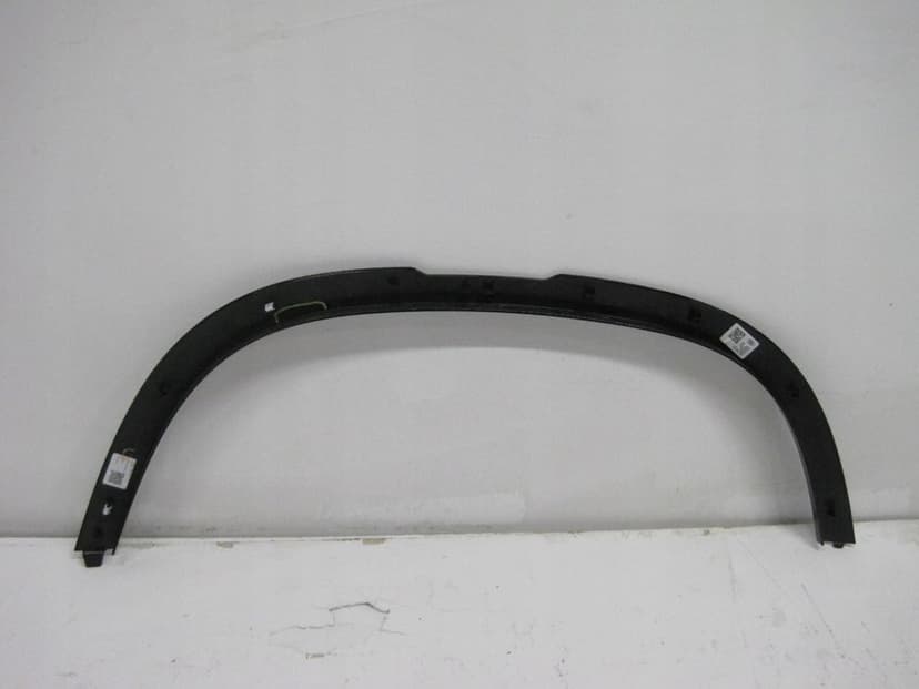 NAKŁADKA BŁOTNIKA PRZÓD LEWA LAND ROVER DEFENDER L8B2-16A075-BX
