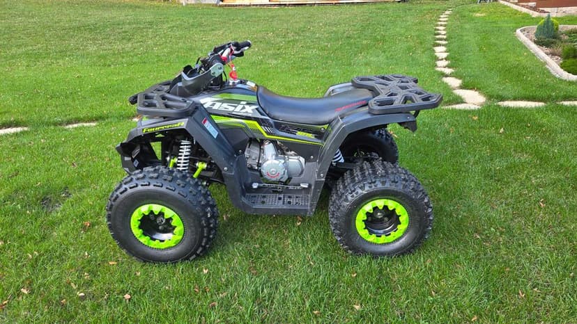 Quad AXIS Fourcraft 125 z wstecznym Koła 8 cali