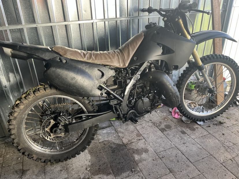 KAWASAKI KMX 125 / KX Do poprawek