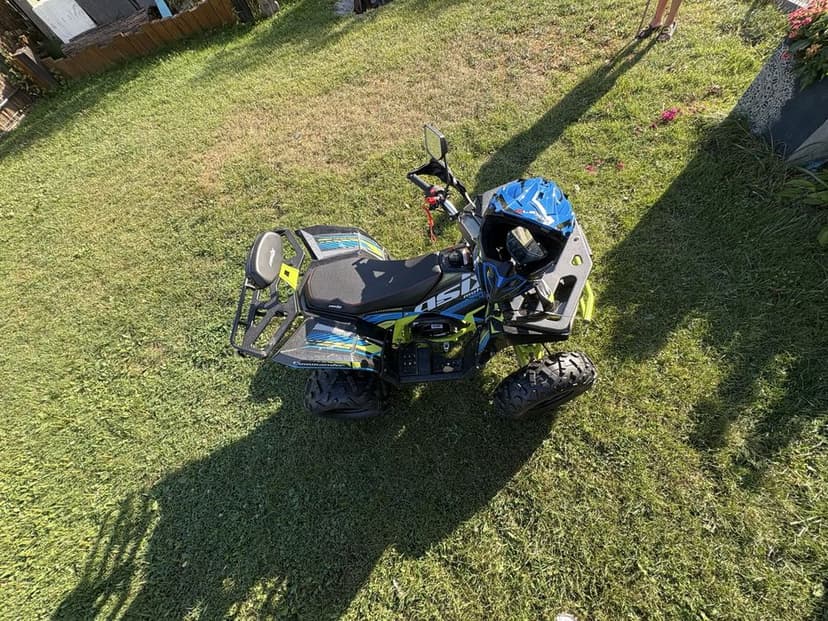 Quad Asix commander 125