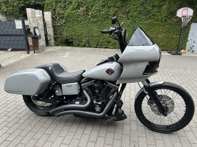 Harley Davidson Wide Glide ….Club Style…. Low rider st