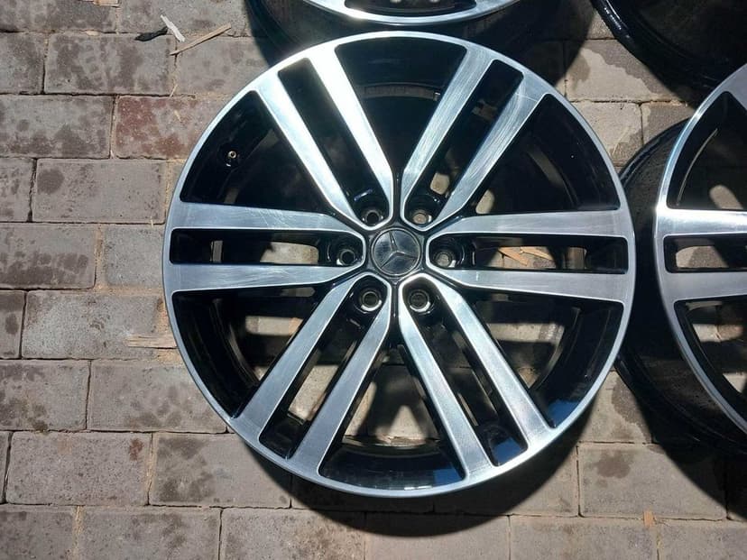 Felgi Alufelgi Mercedes X Klasa W470 19 cali Nissan Navara