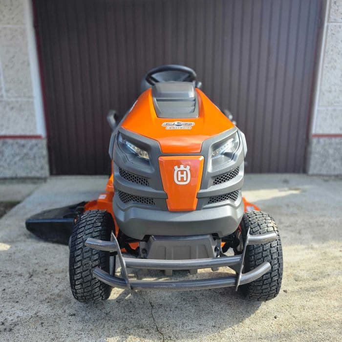 24 KM MOCY! Husqvarna GT48XLSi, 122 cm