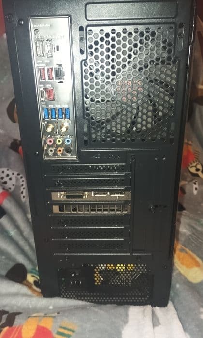 Komputer stacjonarny