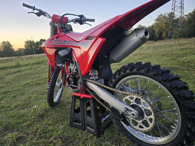 Gas Gas Mc250F 2025 Nowy Model