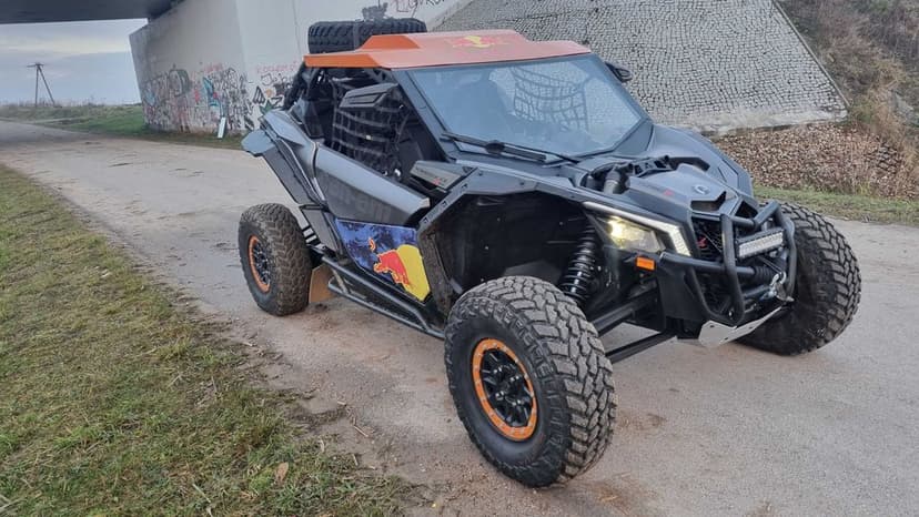 Can Am Maverick X3