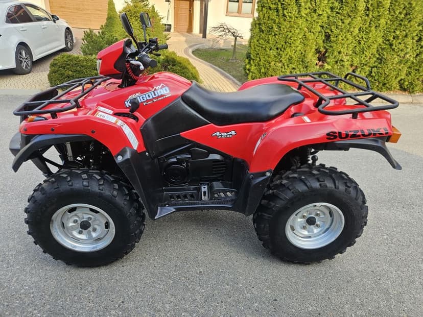 Suzuki kingquad 700 nie 750 Zadbany Homologacja Dokumenty Czerwony grizzly quad przeprawowy 4x4