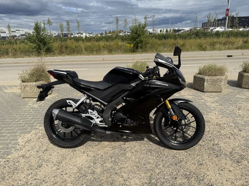 Yamaha YZF-R125 / 2019 / ABS / IDEALNY STAN! / POLSKI SALON!
