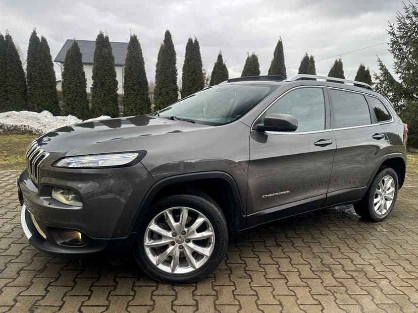 JEEP CHEROKEE LIMITED 2.0D 140PS 4x4 Bi-Xenon Panorama LED Kamera DvD