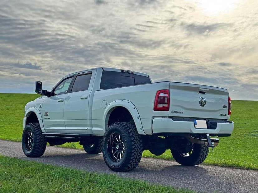 DODGE RAM 2500 6.7 Cummins Diesel - LARAMIE – K2 ROCKYRIDGE