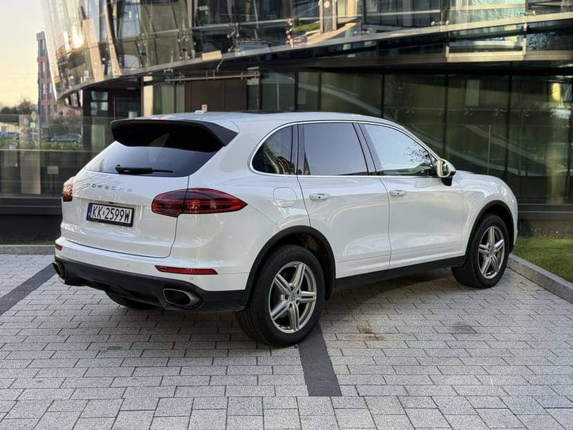 Porsche Cayenne 2016 3.6 Benzyna 94 tys.km