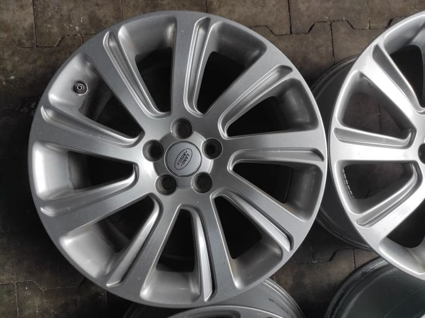Felgi aluminiowe 5x108 18" Land Rover Discovery Ford Volvo