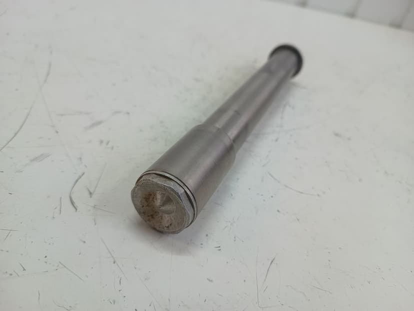 Oś ośka koła przedniego przód 26mm KTM sxf exc-f 250 / 450 Husqvarna