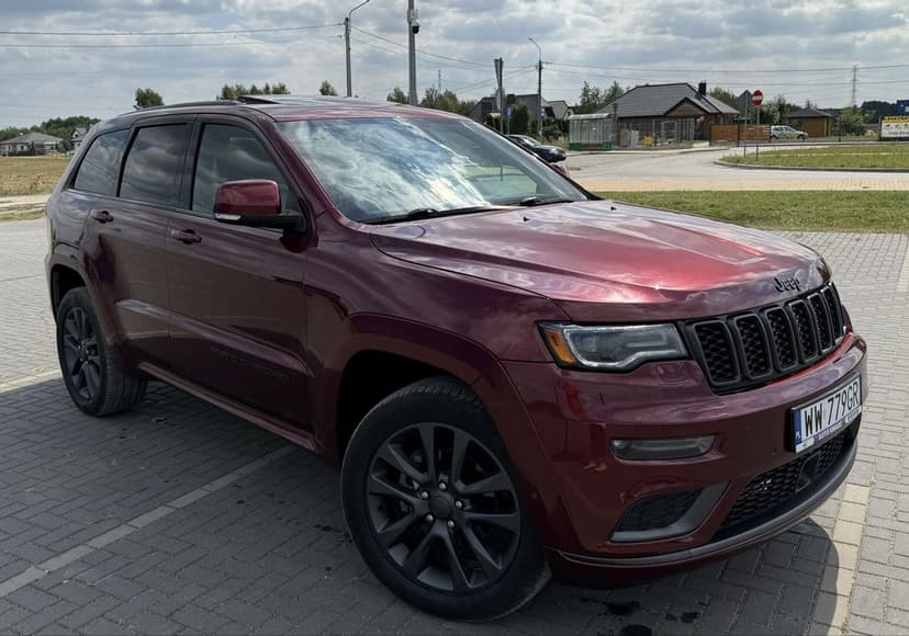 Jeep Grand Cherokee Overland Attitude