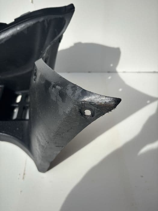 Honda TRX 420 2010 lewa stopka podnóżek podłoga osłona nóg, oryginal