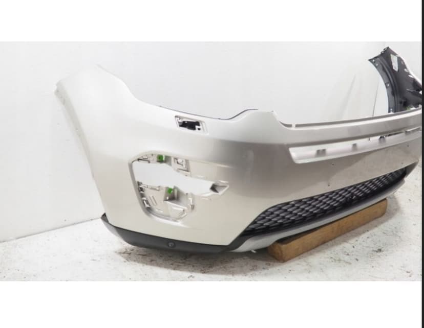 Zderzak przedni Land Rover Discovery sport L550