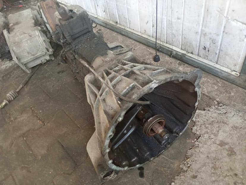 Skrzynia biegów Land Rover Discovery 89-98r Defender manualna reduktor i inne