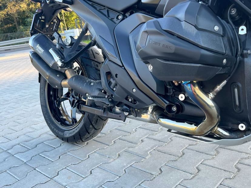 BMW R 1300 GS Triple Black rok 2025 Pełna wersja wyposażenia 4200 km