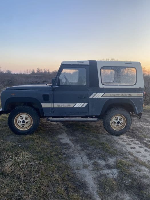 Land Rover Defender series 90 2,5 Turbo Diesel, pick-up, bardzo zdrowy