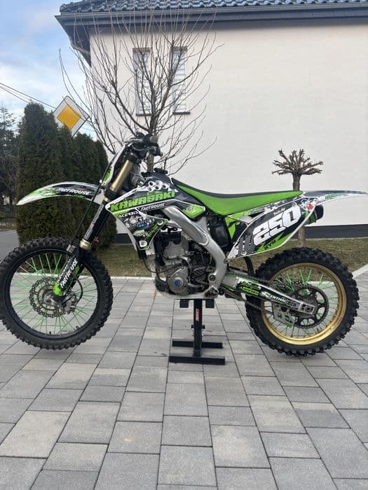 Sprzedam Kawasaki kxf250 stan bdb 2012r. DOINWESTOWANY! ! Czytaj opis