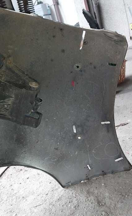 Przedni zderzak Toyota HILUX 2013