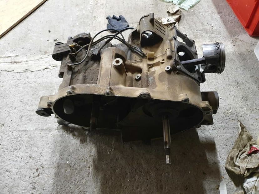 RAMA YAMAHA KODIAK YFM 400 450 części Silnik kartery skrzynia dyfer