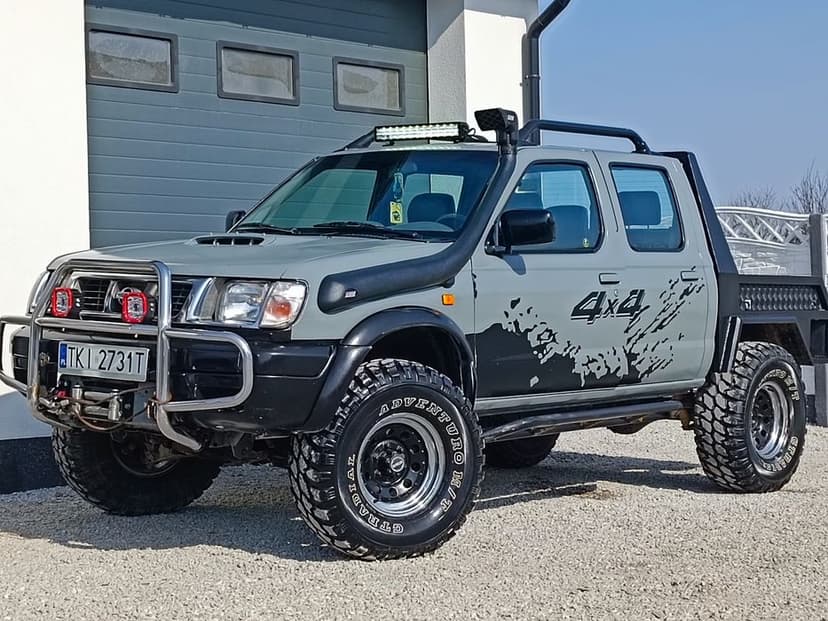 Nissan Navara Terenowy ładny stan