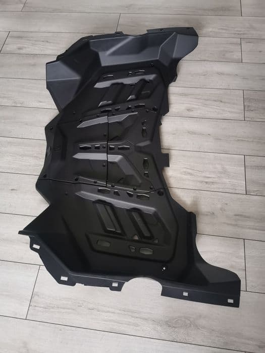 Can am Maverick x3 bagażnik tylny tył cargo wanna osłona owiewka