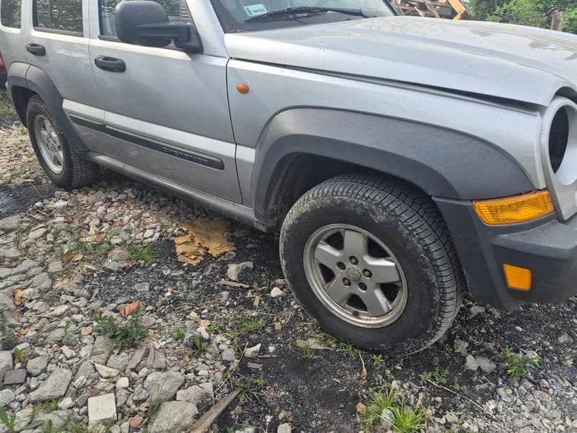 Jeep Cherokee Kj 2.8 crd 07r cały na części