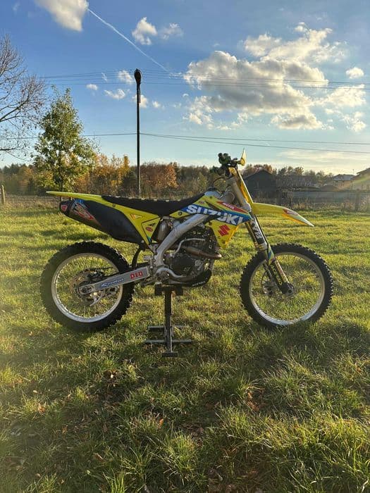 Suzuki RMZ 250 Po remoncie