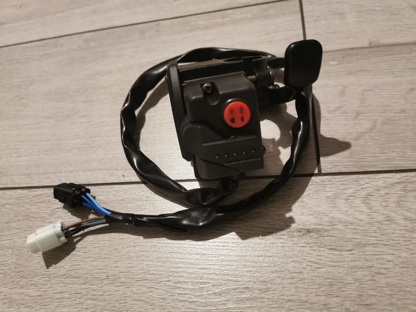 Yamaha grizzly kodiak manetka gazu przełącznik napędu mostu przód