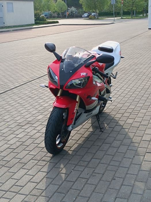 Yamaha YZF-R1 niski przebieg, bdb stan