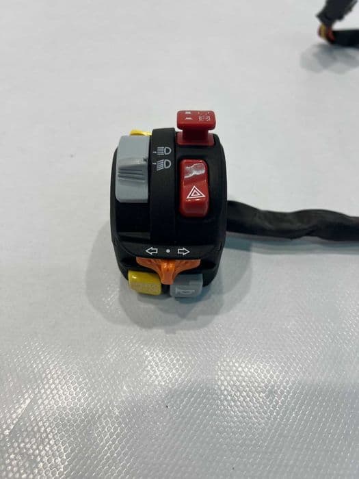 Polaris Sportsman 570 Scrambler Sportsman 1000 manetka lewa oryginał