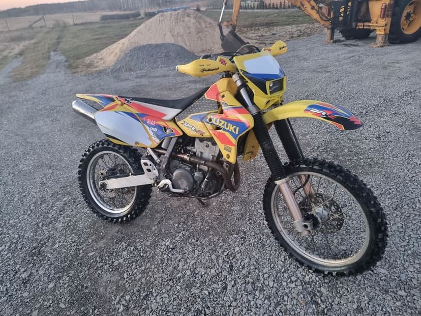 Suzuki DRZ 400 cross enduro