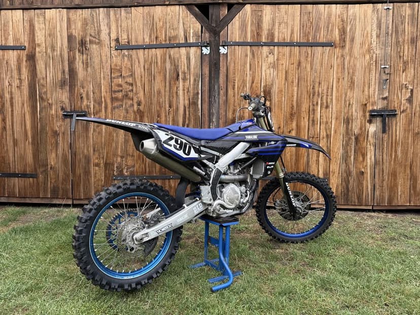 Yamaha YZF 250! 2021R! 100MTH! Akrapovic! (sxf,yzf,crf,kxf)